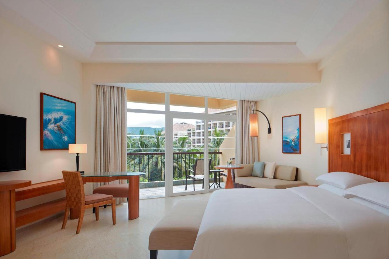 Sheraton Sanya Yalong Bay Resort Exterior photo