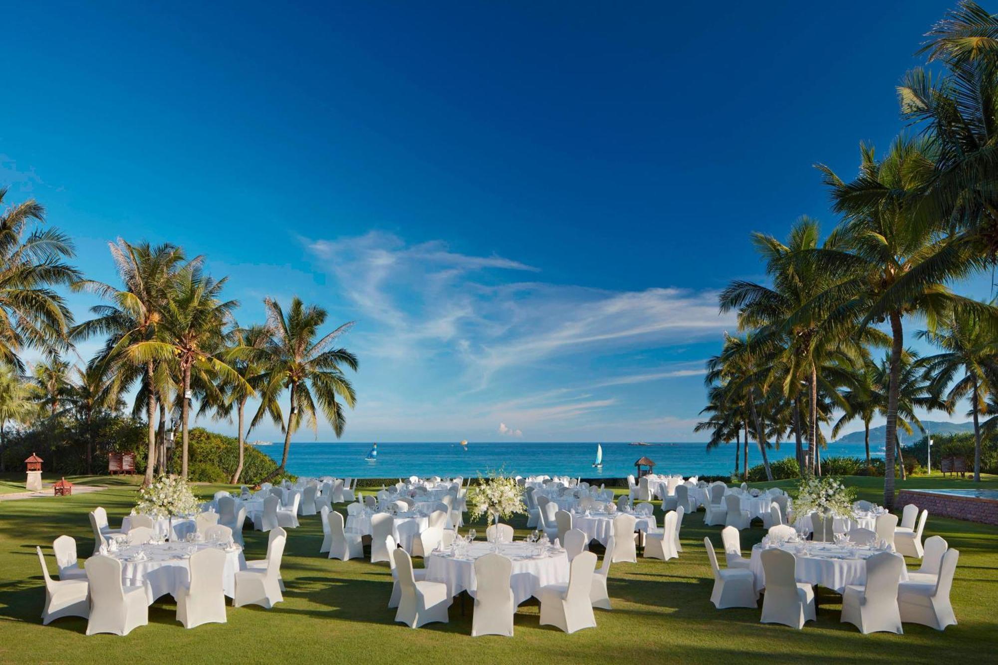 Sheraton Sanya Yalong Bay Resort Exterior photo