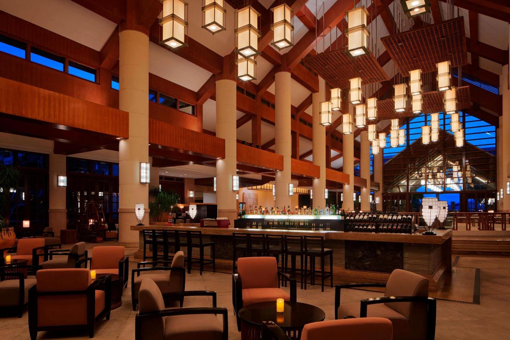 Sheraton Sanya Yalong Bay Resort Exterior photo