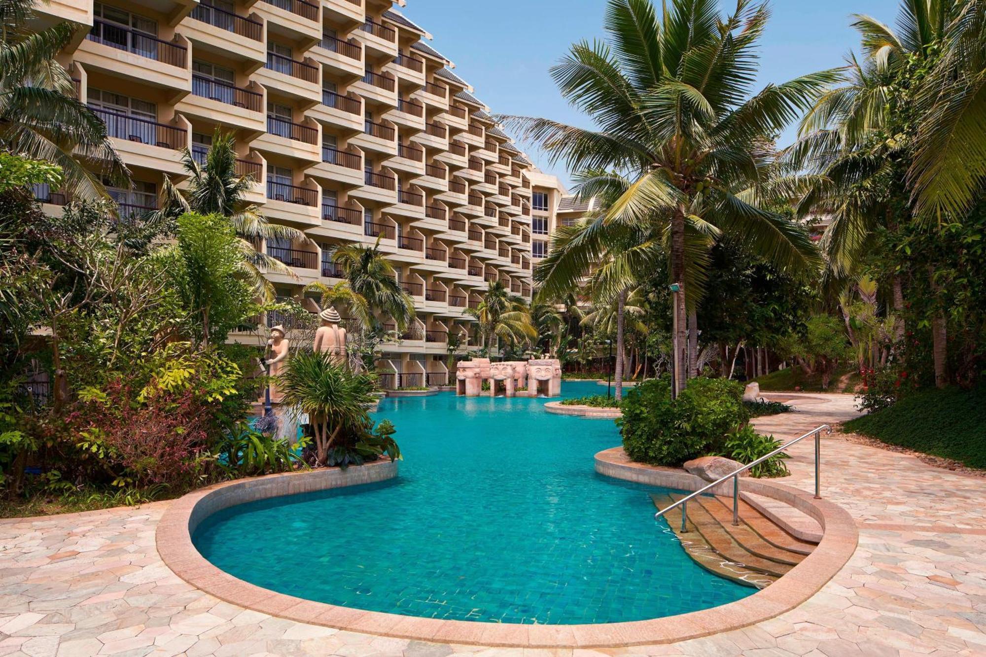 Sheraton Sanya Yalong Bay Resort Exterior photo