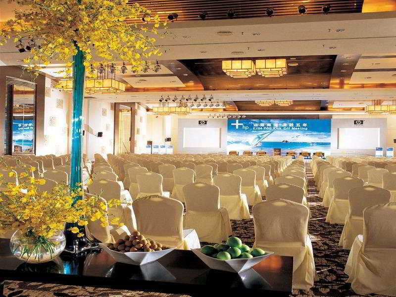 Sheraton Sanya Yalong Bay Resort Exterior photo