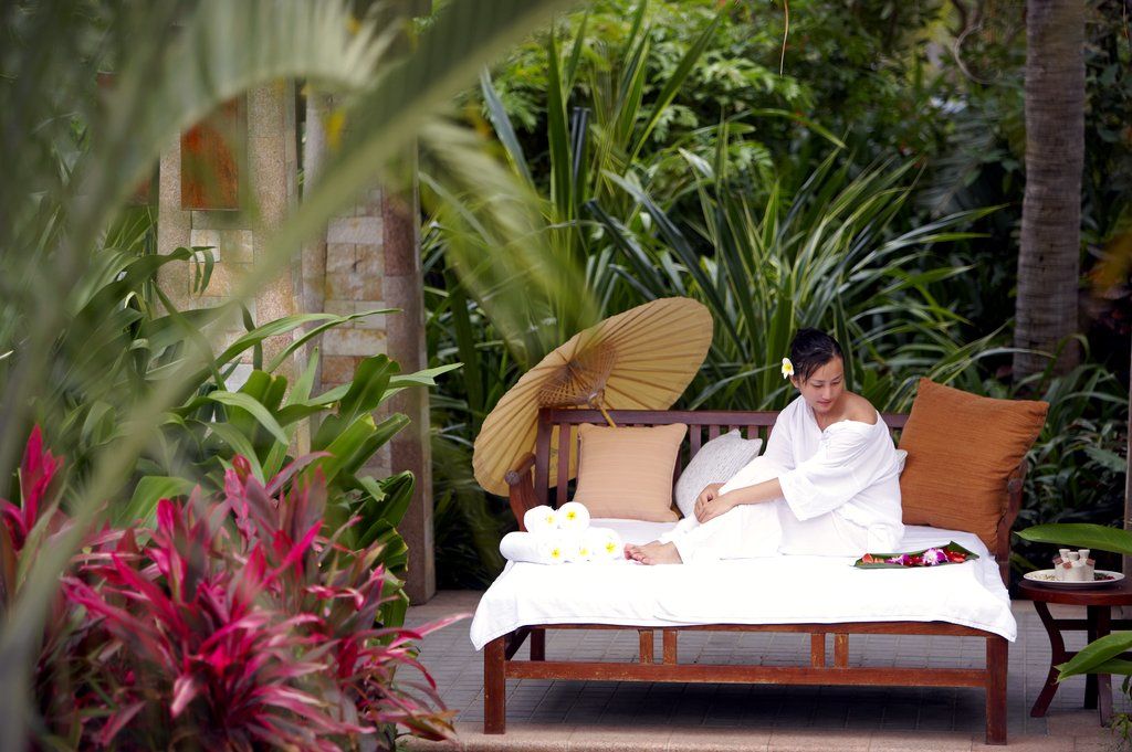 Sheraton Sanya Yalong Bay Resort Exterior photo
